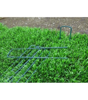 GRAPA PARA FIJACIÓN DE CÉSPED ARTIFICIAL VERDE